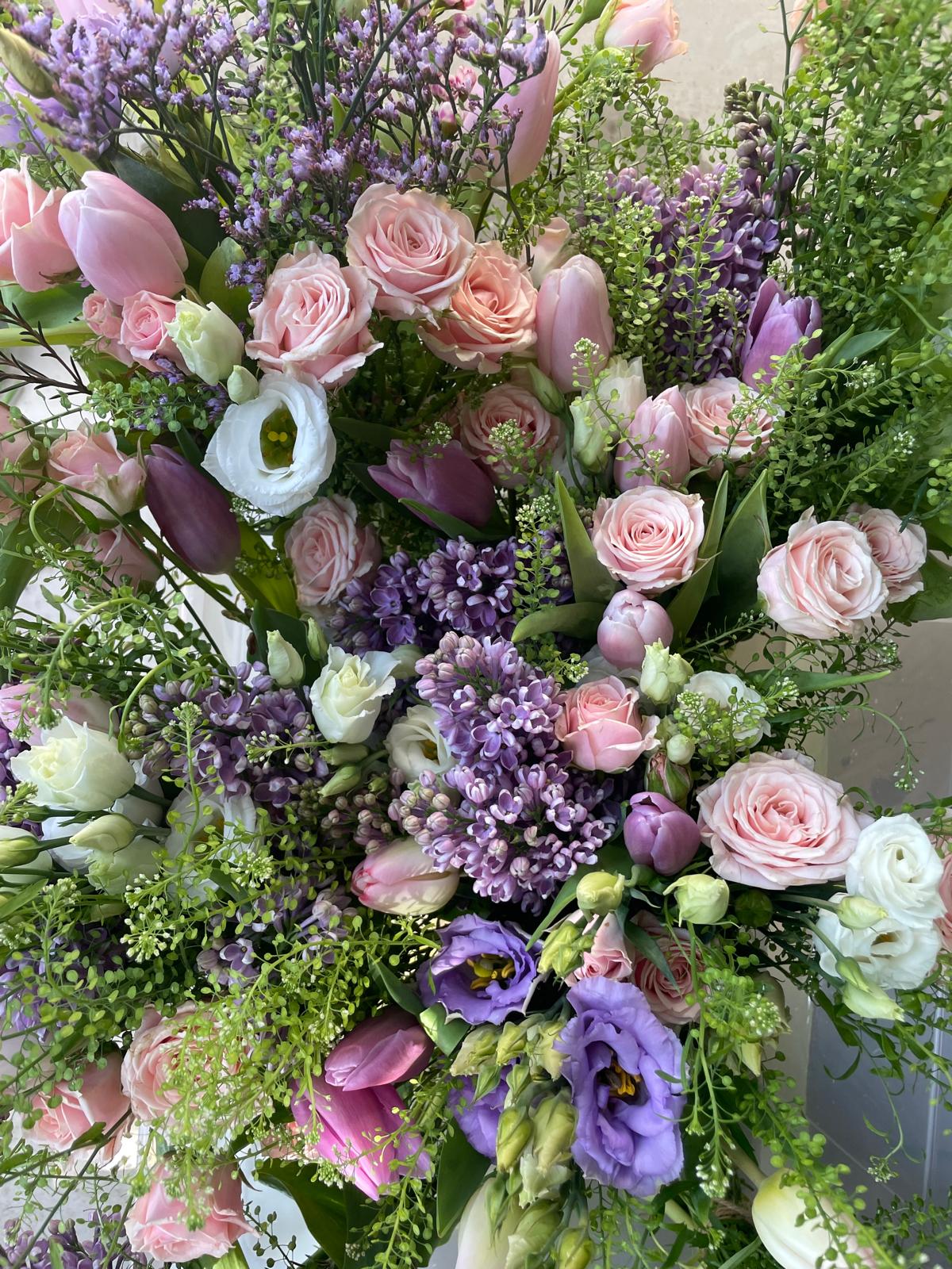 Friday Flowers arrangement 3