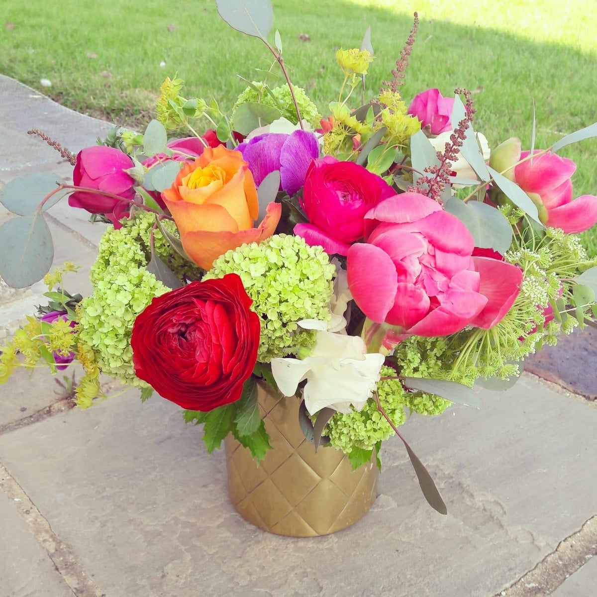 Friday Flowers arrangement 4